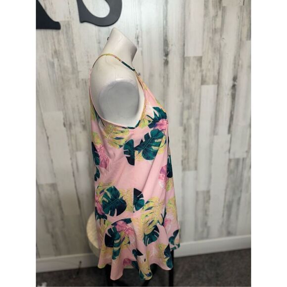 Dress  - Picture 7 of 10